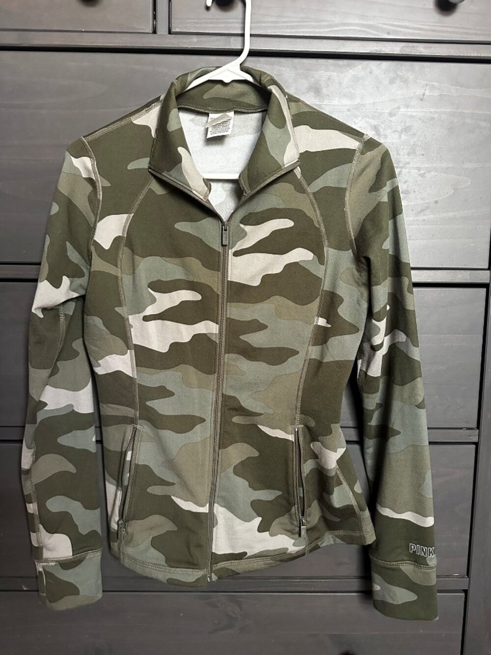 Women's PINK Active Jacket in Camo Size S